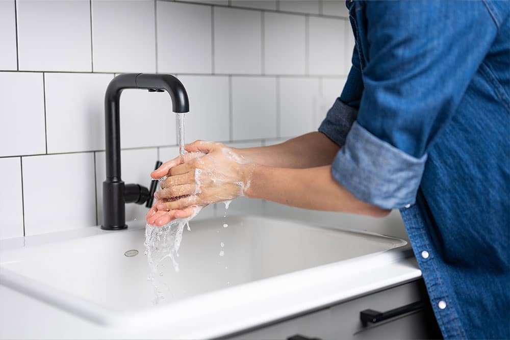 OCD_0124 Person with OCD washing hands